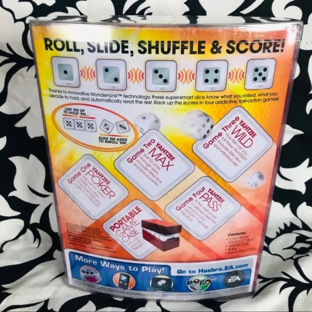 Yahtzee Electronic Flash Cubes -‎ The Smartest Dice You've Ever Rolled